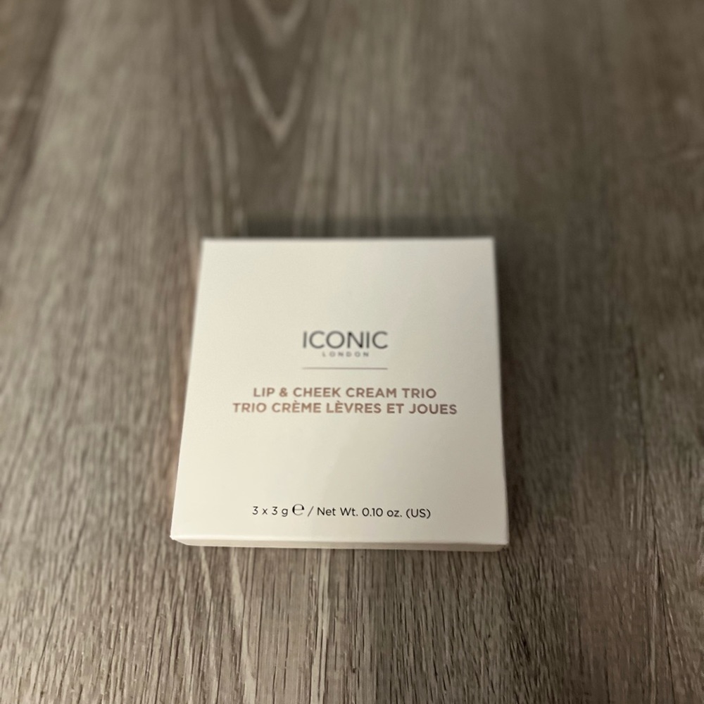 Iconic London Lip and Cheek Cream Trio - Picture 3 of 8